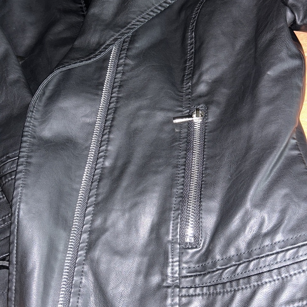 Tanming Black Women's PU Leather Jacket - Picture 6 of 9